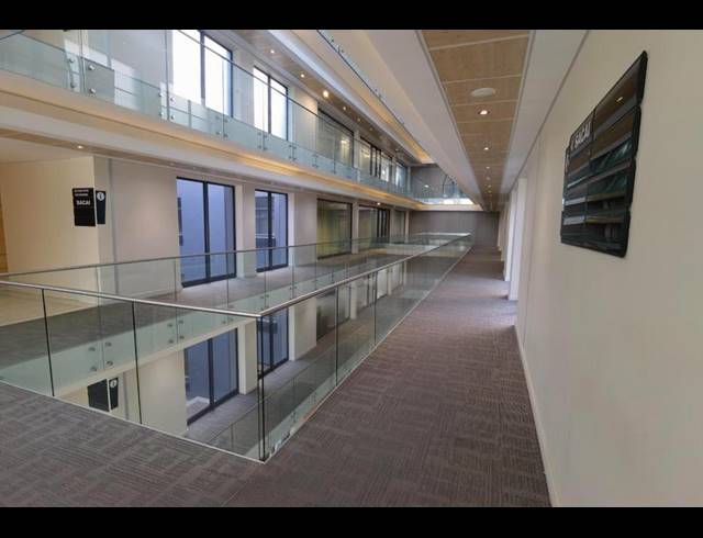 BUSINESS PROPERTY TO RENT IN MENLYN